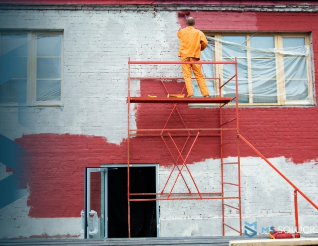 Fachada industrial y hogar pintado en Guadalajara, comparación de tipos de pintura